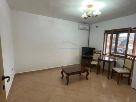 Shitet, Apartament 1+1, Rruga e Elbasanit, Tiranë