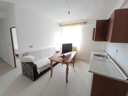 AFFITTASI APPARTAMENTO 2+1 PRESSO CEZMA E FERRES DURRES