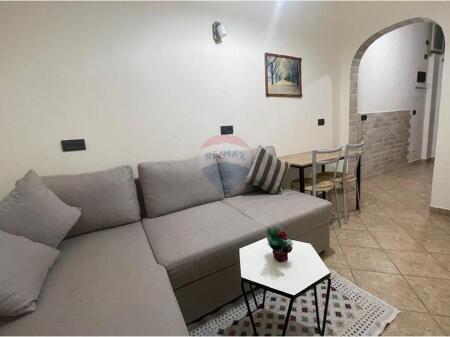 Apartament 1+1 me qera tek 5 Maji