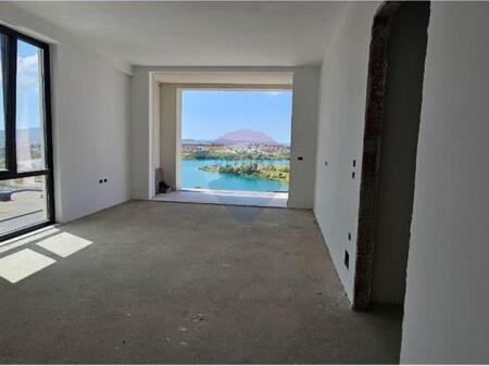 Appartamento 2+1 in vendita al Lago di Farka