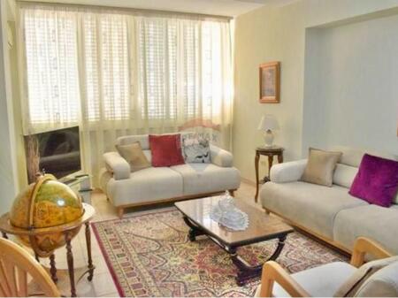 APARTAMENT 2+1 PËR QIRA NE BLLOK !