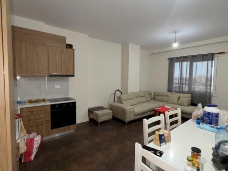  • 1+1 + ballkon📍HOTEL VIVAS PLAZH DURRES  📲💰 Çmimi: 95.000 €