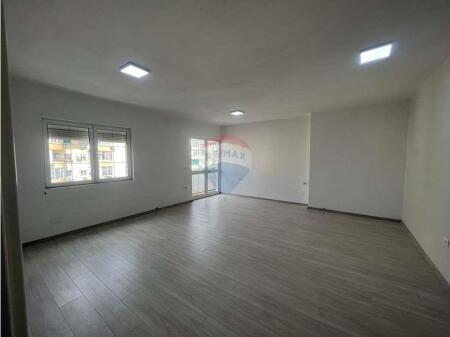 Zyre me qira, Sheshi Willson !