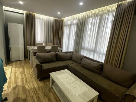 Apartament 2+1, Fusha Aviacionit!