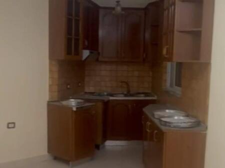 JEPET ME QERA 2+1     ID   13910