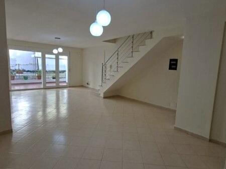 Shitet, Apartament 3+1+2 me Verandë – Rezidenca Kodra e Diellit