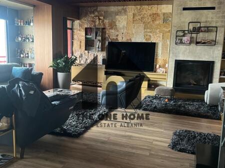 Affitto Super Penthouse - Lago Artificiale. Arredamento di Lusso