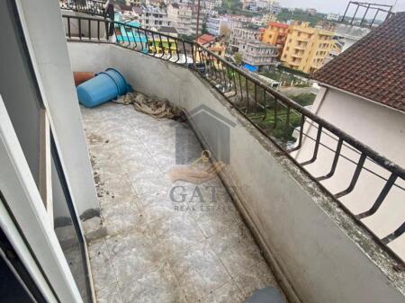 Shitet super okazion apartament 1+1.