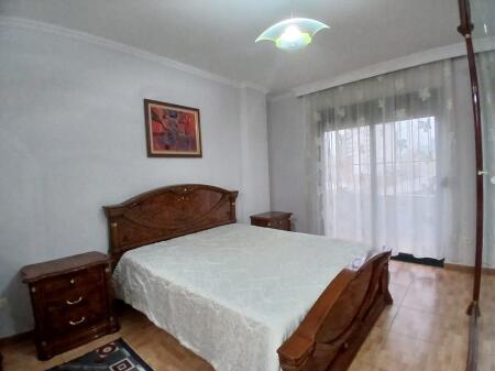 Jepet Me Qera Apartament 2+1+1 Ballkon