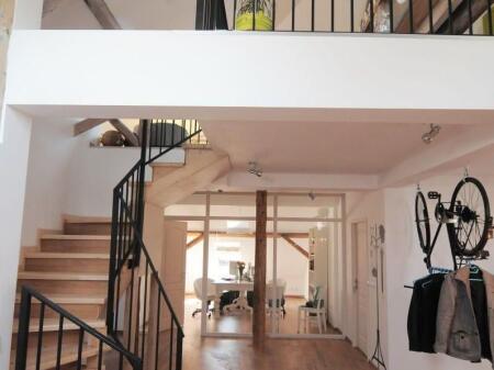 Zyre/ Dublex Me qera Ne Ali Dem (ID BZ2759) Tirane