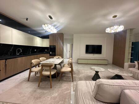 APARTAMENT 2+1+2+ POST PARKIMI | ME QIRA | LIQENI I FARKËS