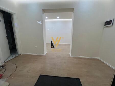 JEPET DYQAN 35 M2 ME QIRA TE KOMUNA E PARISIT 70.000 LEKE