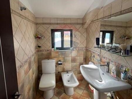 Apartament 3+1- Për Shitje - Ish Tregu Elektrik, Tiranë!!! ID: 530221066-172