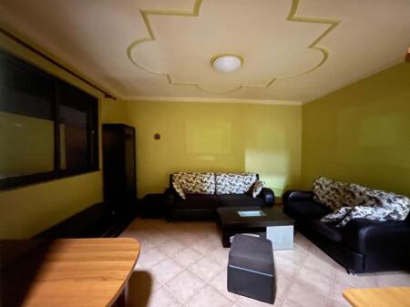 Ali Demi, Shesim Apartamente 1+1