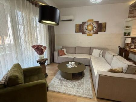 Shitet, Apartament 2+1, Yberisht Tirane