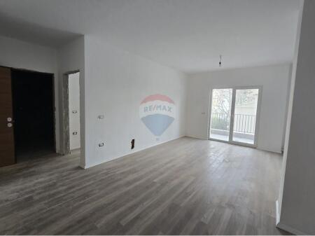 Apartament - Për Shitje - Aura Rezidencë, 1+1 Tiranë 126,000 €