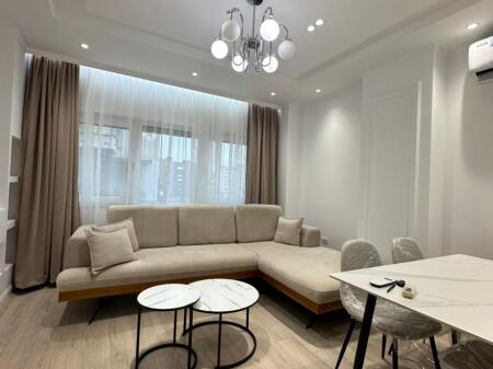 APARTAMENT 2+1+BALLKON ME QIRA - MYSLYM SHYR