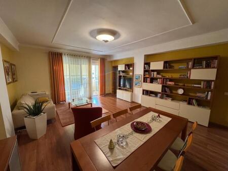 Affitto, Appartamento 2+1 Posto Auto, Blloku