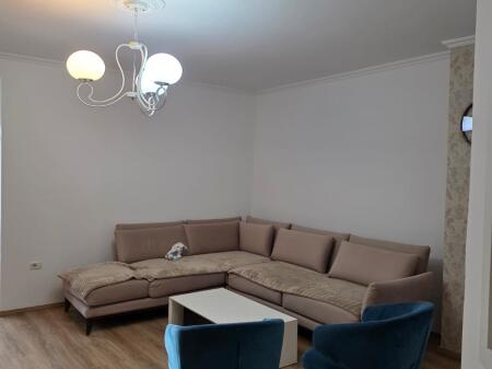 Apartament 3+1,Pazari i Ri!