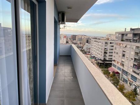 Qera: Apartament 1+1  Astir