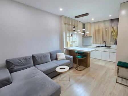 Jepet Shtepi  me qera,    ne Pallat i Ri 2+1        ID   13918