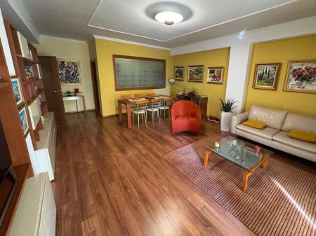 SHITET APARTAMENT 2+1 NE BLLOK