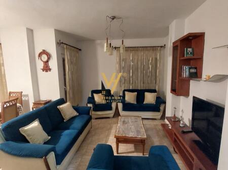 JEPET APARTAMENT 2+1+2BLK ME QERA TE KOPSHTI BOTANIK 60.000 LEKE