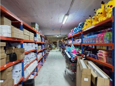 Magazzino, Via Ardeno, Kamez, Tirana.