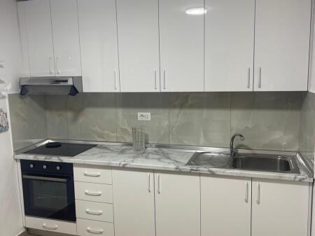 Apartament ME QIRA NE QENDER