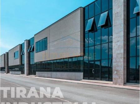 In vendita, Magazzino, Vicino all'autostrada Tirana - Durres.