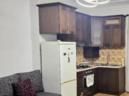 Jepet me qera apartament 2+1+2, Kati 5,Ne fresk, 450 euro