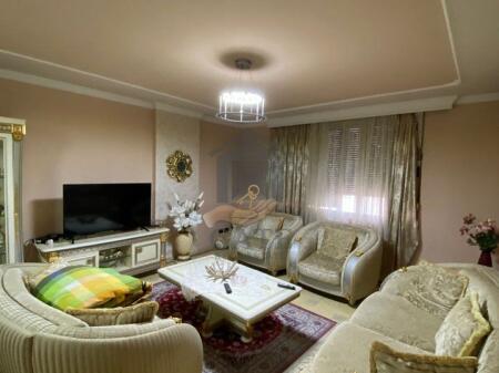 Shitet super apartament te Ish-Rajoni – Pallat i ri, me ashensor dhe administrim 24/7