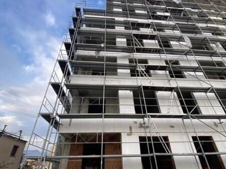 APARTAMENT 2+1 PER SHITJE, KAMEZ