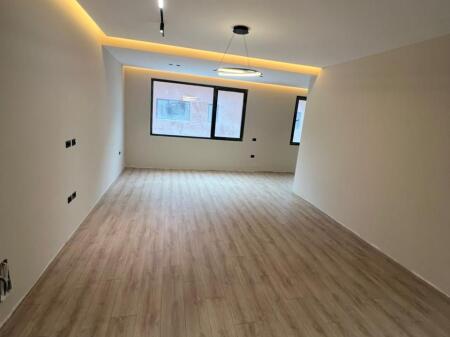 SHITET APARTAMENT 2+1+2 PALLATI I BRIGADAVE ( OKAZION )