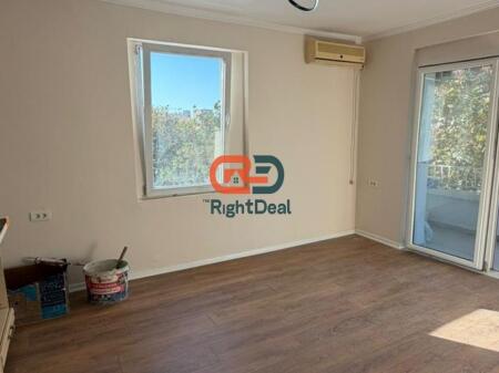 Perballe Harry Fultz, Shitet Apartament 2+1 I Investuar Totalisht!!