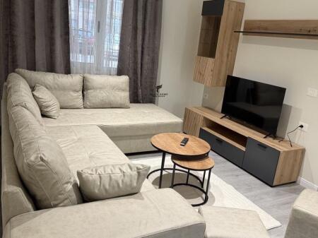 APARTAMENT ME QERA 2+1 BLLOK 85.000 LEKE