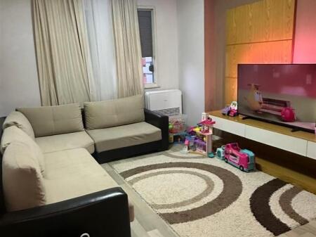 Appartamento 2+1 in affitto al Bulevardi Migjeni ad Astir