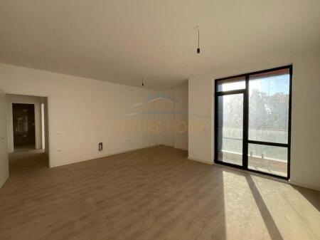 Shitet apartament 1+1, Fundi i Bulevardit te Ri