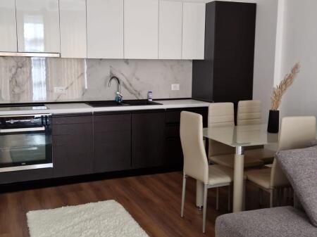 Farmacia 10 Jepet Apartament 1+1 Me Qera