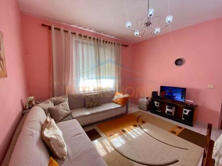 Qera, Apartament 2+1, Ali Demi, Tiranë.