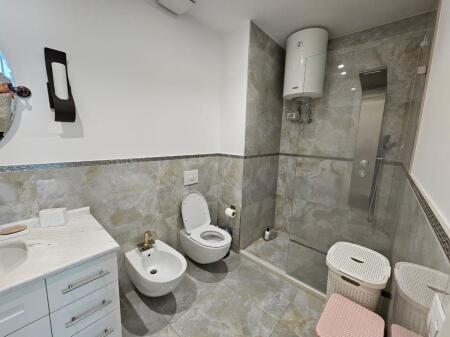 Affitto 2+1 + Posto Auto | Ambasador 3, Stadio Air Albania