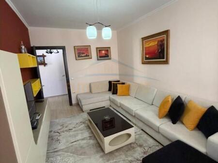 Qera, Apartament 1+1, Fresk, Tirane