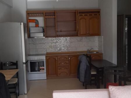 Apartament me Qera 1+1 Tek Kompleksi Golden Park ( ID B2101373) Tiran