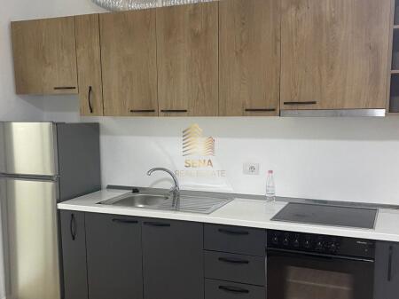 Qira, Apartament 1+1, Liqeni i Thate, 500 Euro/muaj