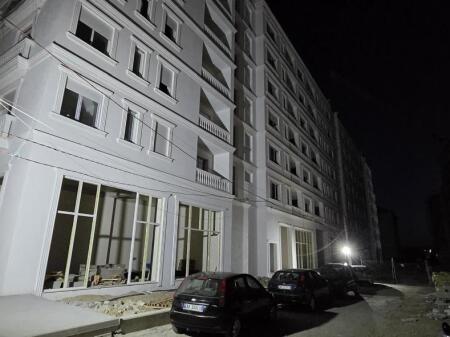 APARTAMENT 2+1 PER SHITJE, KAMEZ