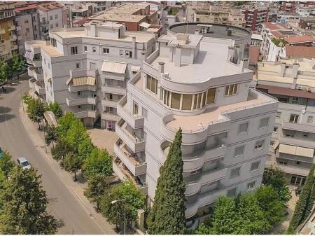 FRESK – SALE | Service Unit 303 m², Ground Floor