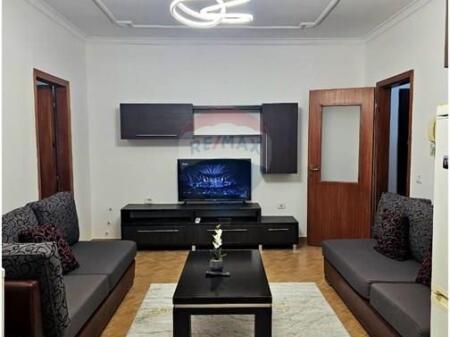 APARTAMENT 2+1 ME QIRA - FRESK !