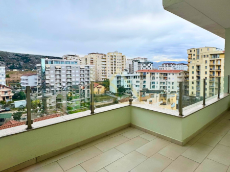 Shitet Garsoniere – Kune, Shëngjin