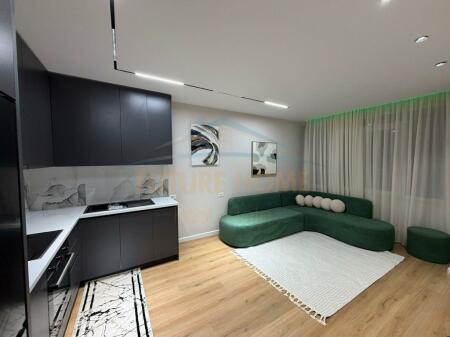 Shitet Apartament 1+1 Nela 5, Unaza e Re