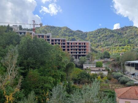 Apartament 1+1 - Liqeni I Thatë